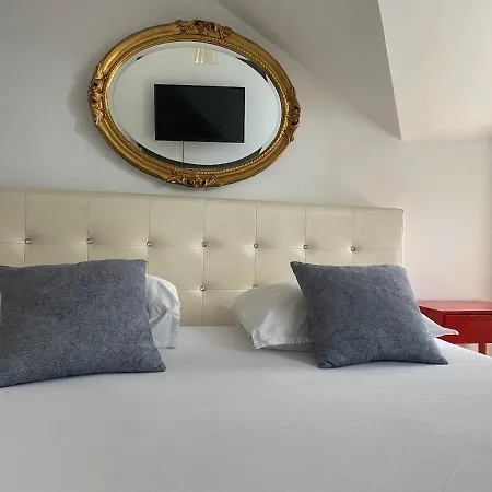 The Vintage - Wonderful In Location Craiova