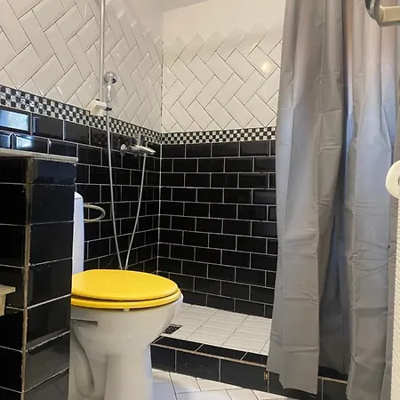 The Vintage - Wonderful In Location Appartement *