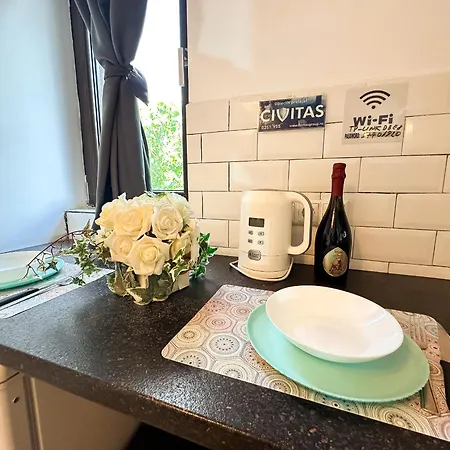 The Vintage - Wonderful In Location *