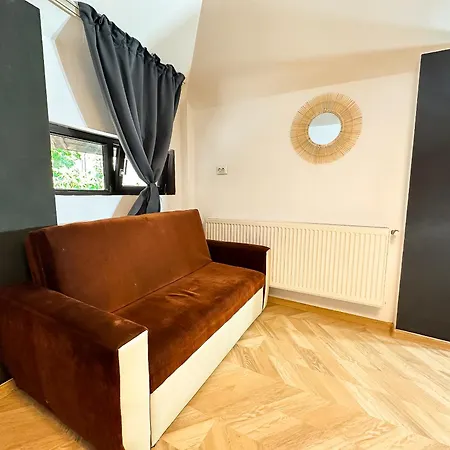 The Vintage - Wonderful In Location Appartement Craiova