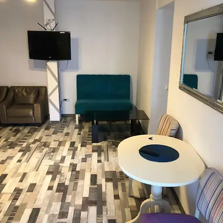The Vintage - Wonderful In Location Appartement Craiova