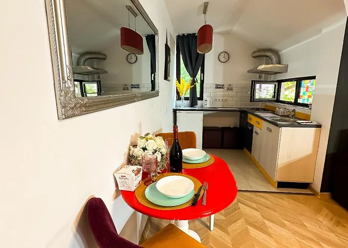 The Vintage - Wonderful In Location * Craiova