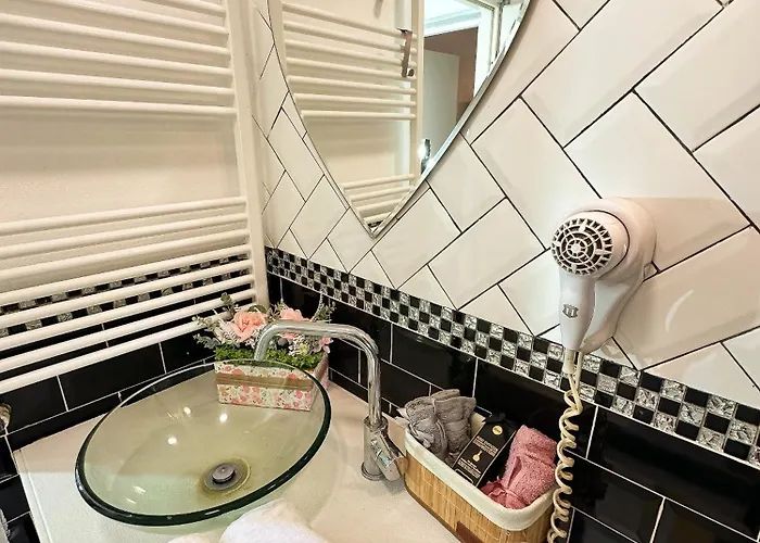 Apartment The Vintage - Wonderful In Location Craiova